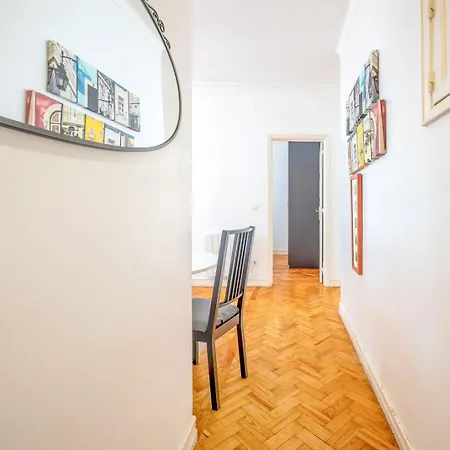 Guestready - Lisbon's Charme Rouge * Лісабон