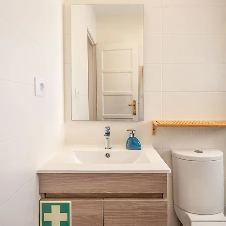 Guestready - Lisbon's Charme Rouge Apartment Lissabon